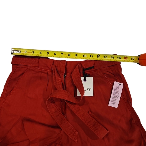 Nanette Lepore NWT SZ 8 Colorful Red 4" Paperbag Shorts W/Pockets And Tie Belt - Picture 8 of 10